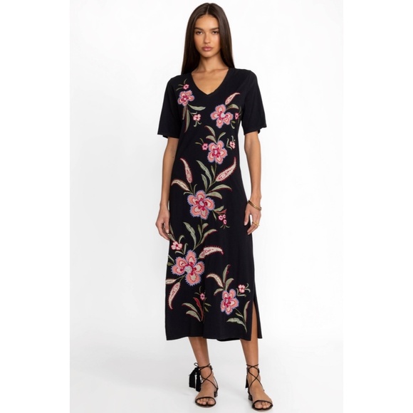 JOHNNY WAS Libbi Trapunto T-Shirt Dress Floral Embroidered Boho Bohemian Small - Picture 1 of 16